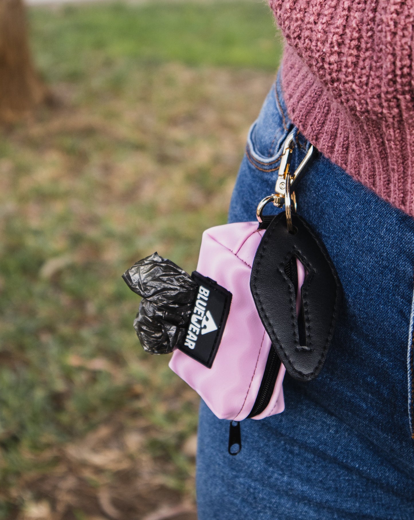 Portabolsas Rosa - 2 en 1 - Dispensador de poopbags + poop clip