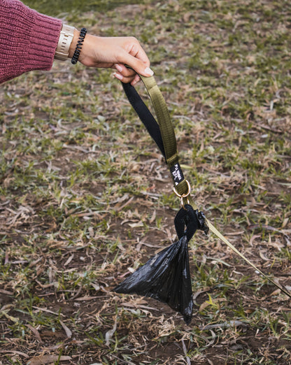 Portabolsas Neón - 2 en 1 - Dispensador de poopbags + poop clip